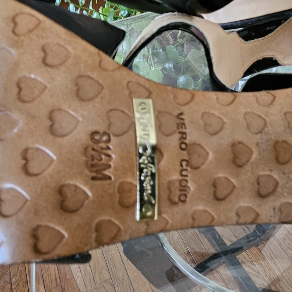 Betsey Johnson Size 8 1/2 M Black Polka Dot 5 inch Stilettos - Picture 6 of 6